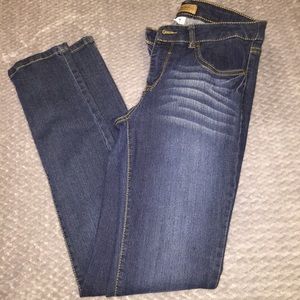 Low rise Skinny jeans In dark